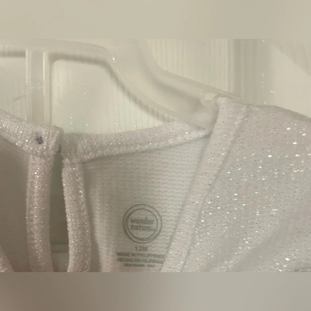 Wonder‎ Nation Sparkly White Outfit with Bow! NWT! Size 12 months.